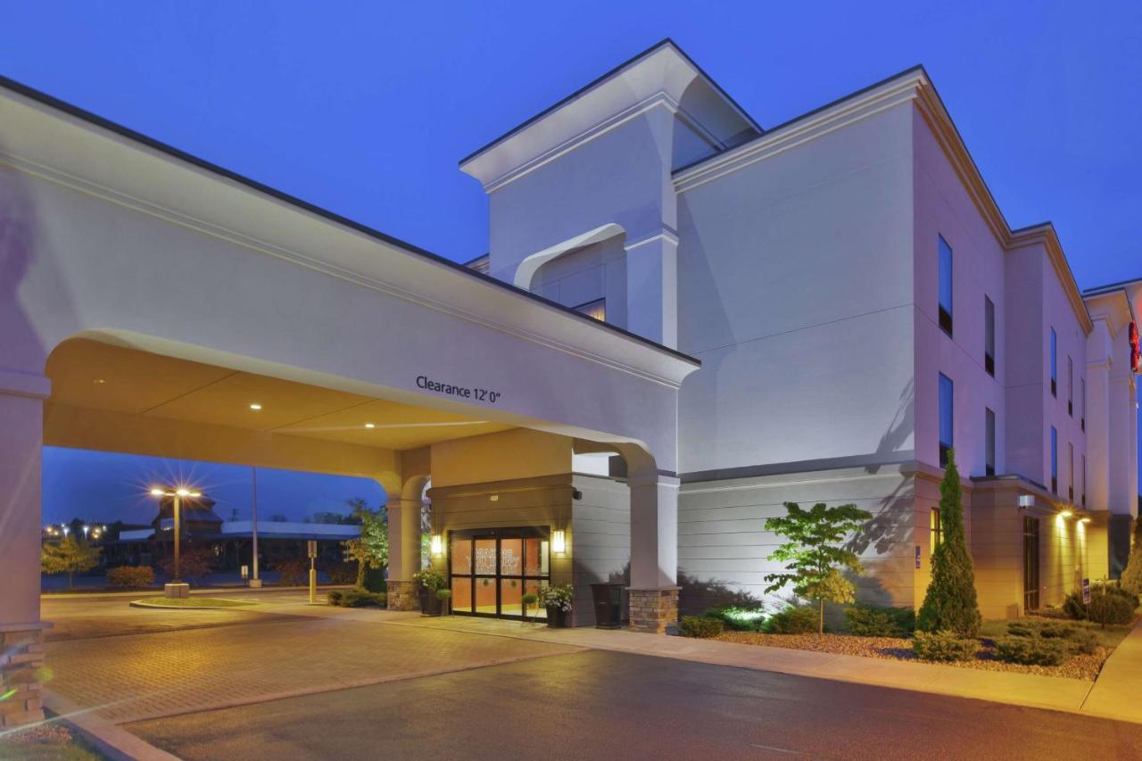 Hampton Inn Brockport Exterior photo
