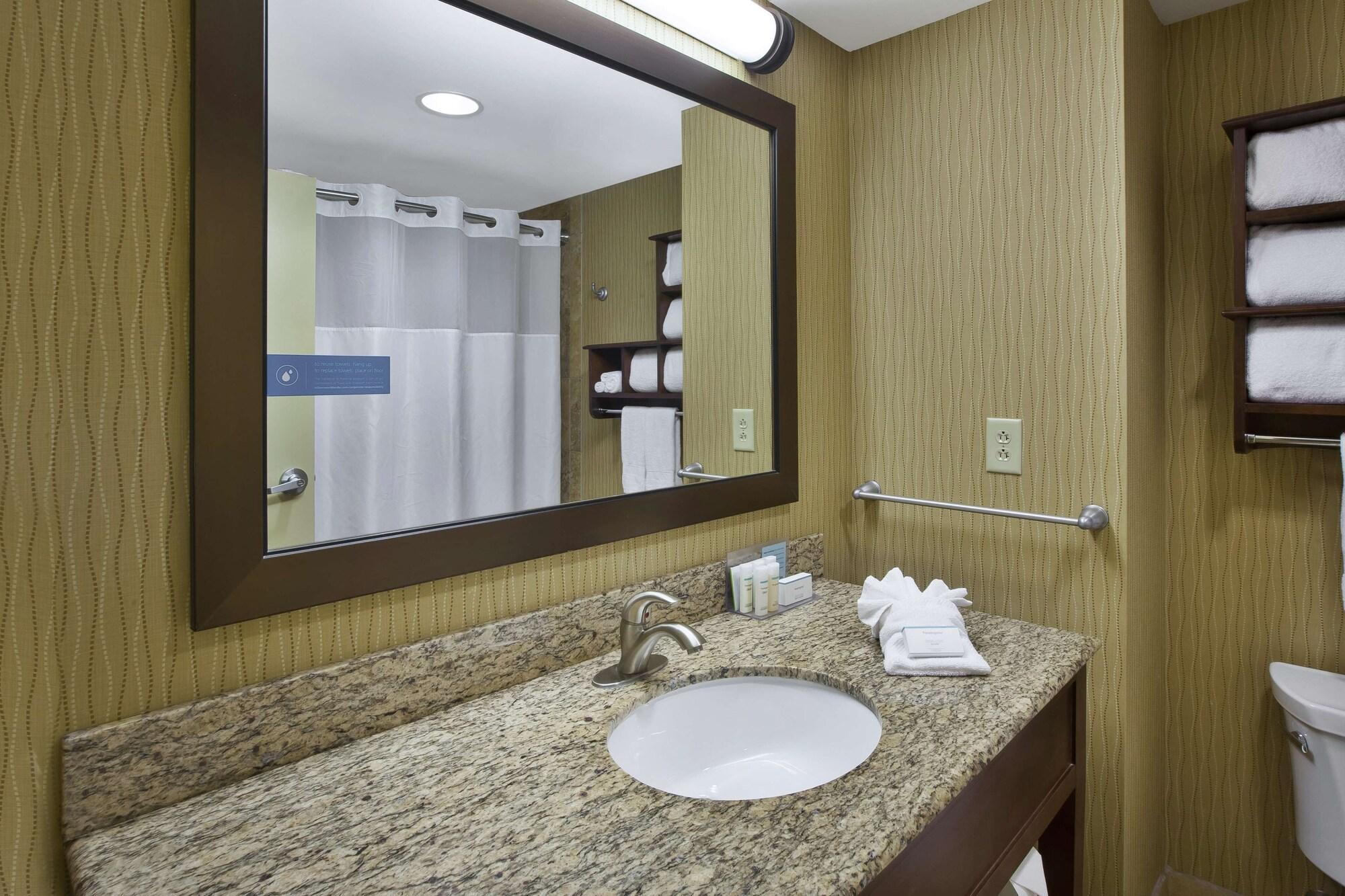 Hampton Inn Brockport Exterior photo